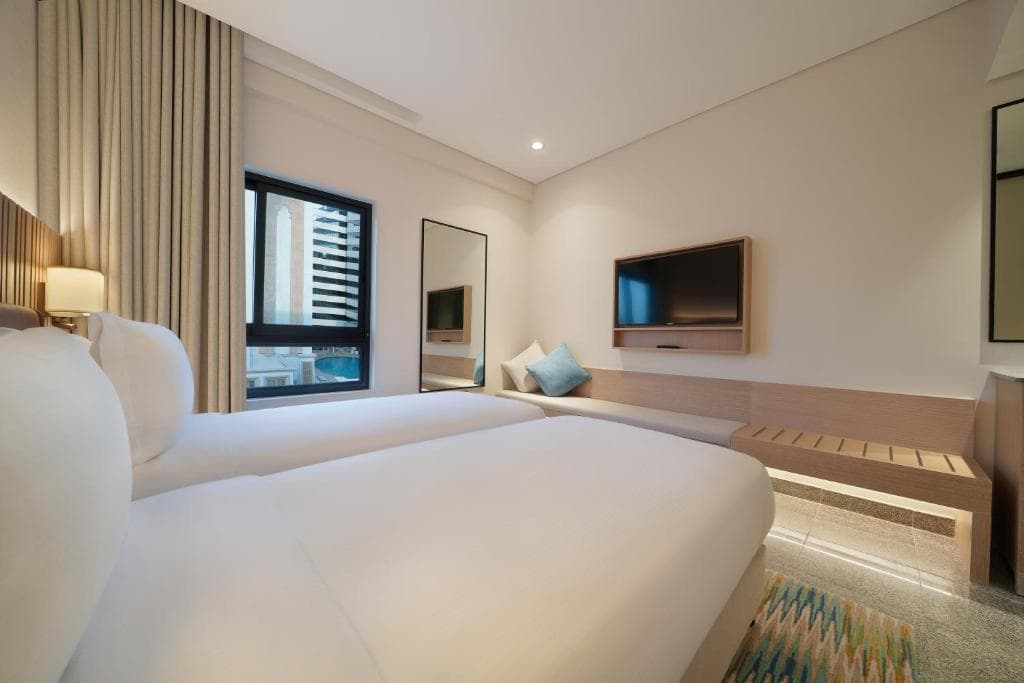Arabian Park Dubai, an Edge by Rotana Hotel - 16