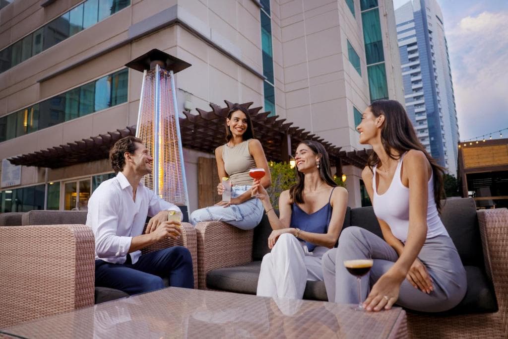 Hotel Media Rotana Dubai - 10