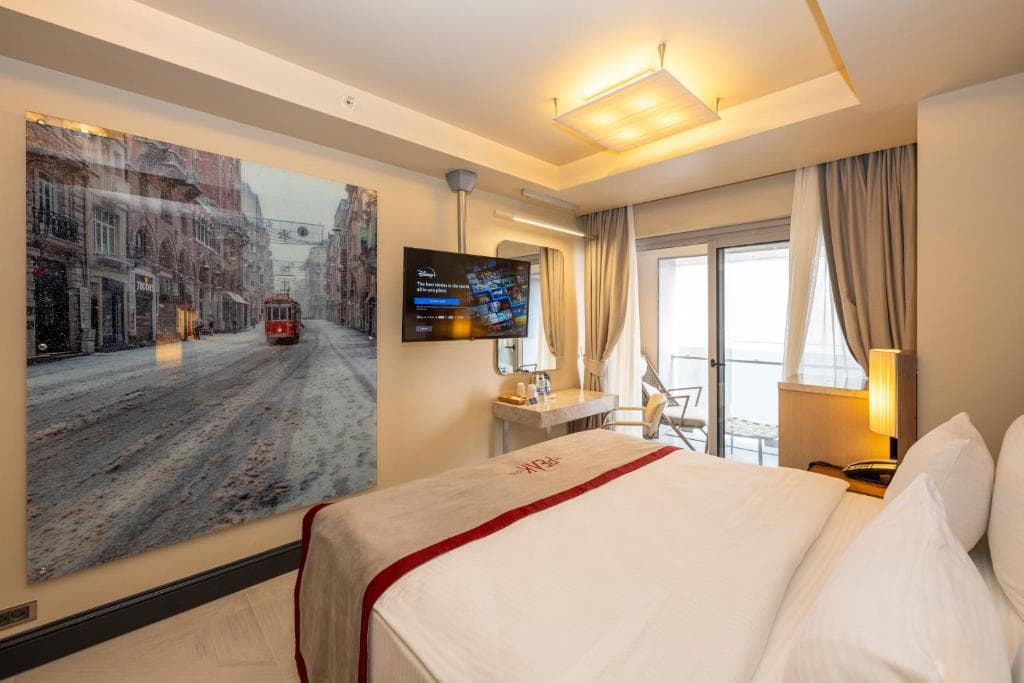 Ramada By Wyndham Istanbul Pera Taksim - 3