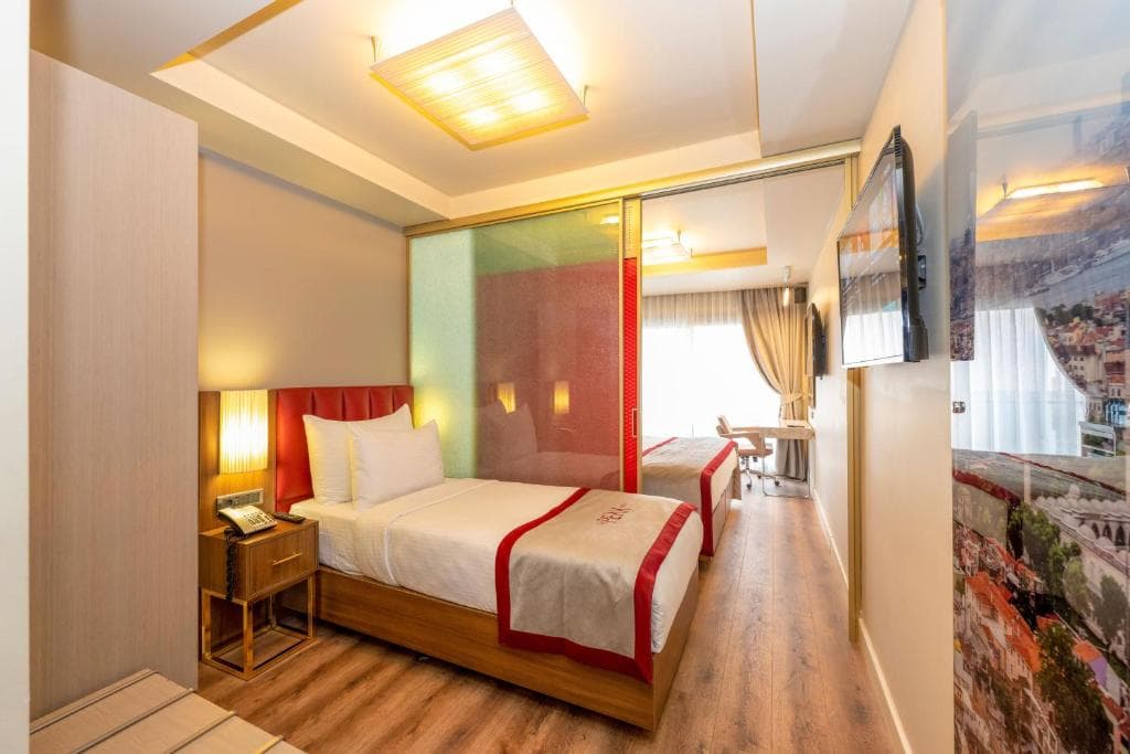 Ramada By Wyndham Istanbul Pera Taksim - 17