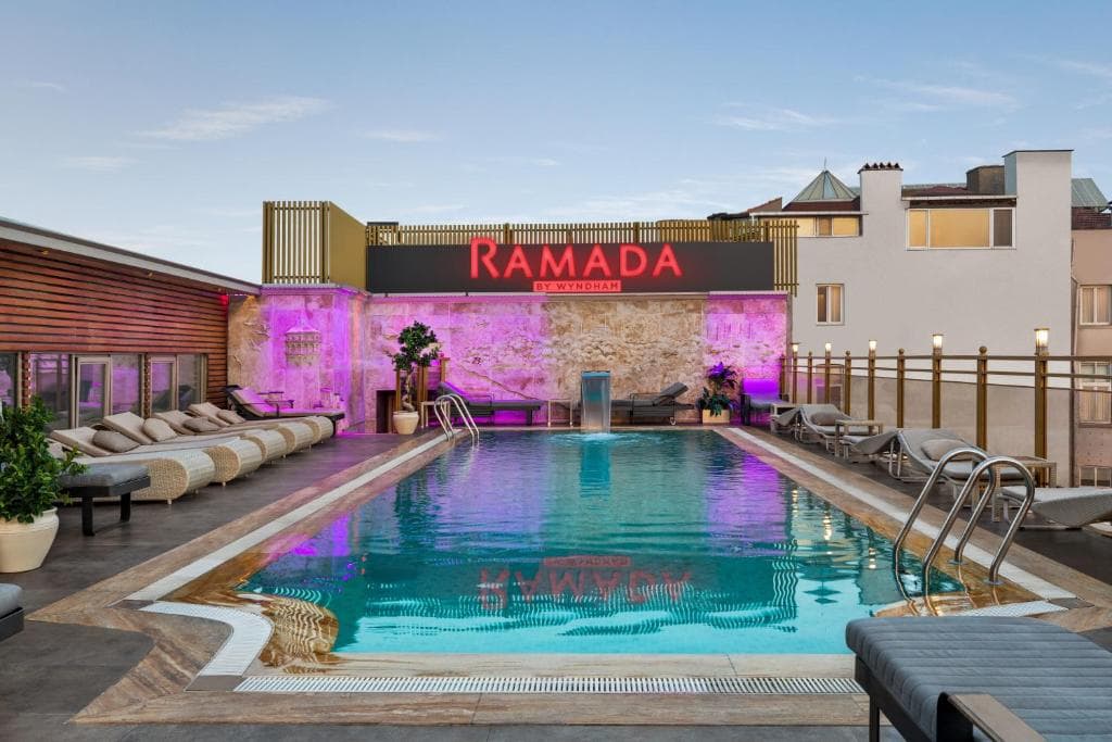 Ramada By Wyndham Istanbul Pera Taksim - 27