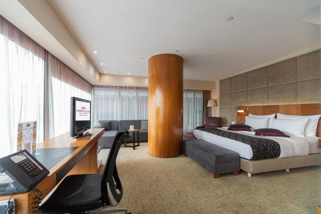 Crowne Plaza Istanbul Harbiye by IHG - 5