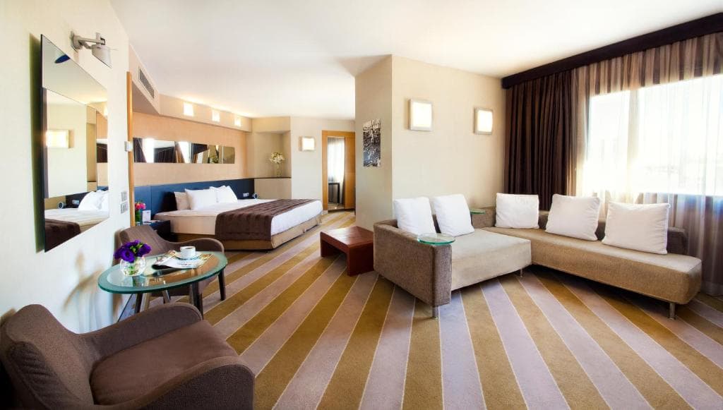 Point Hotel Taksim - 17