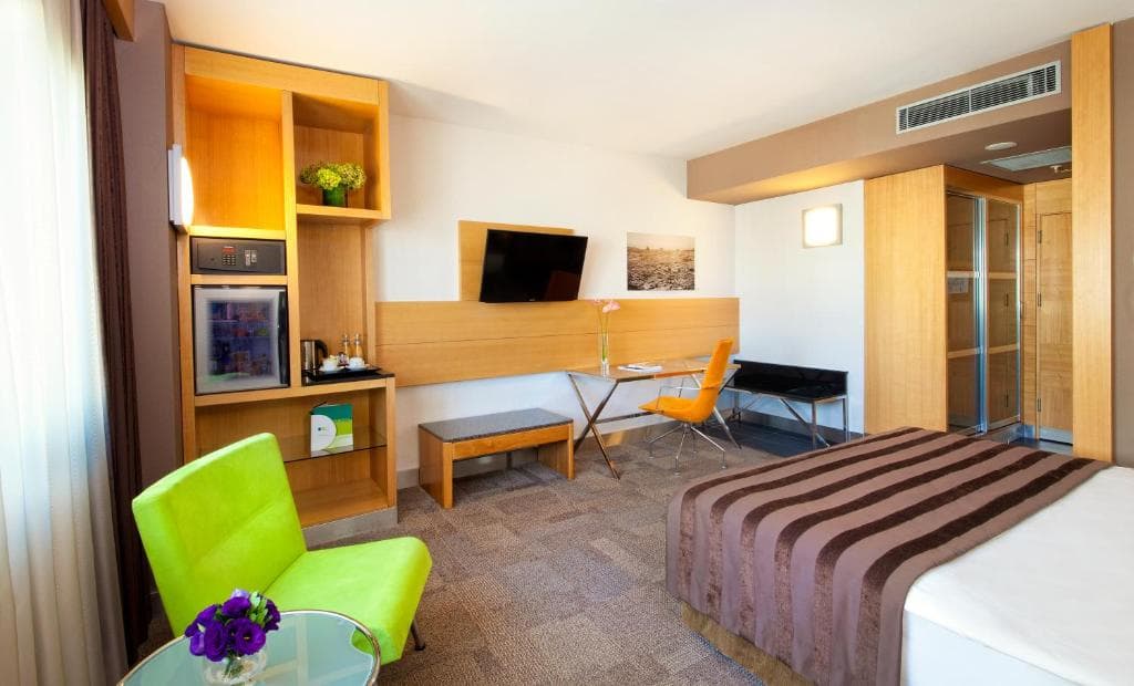 Point Hotel Taksim - 40