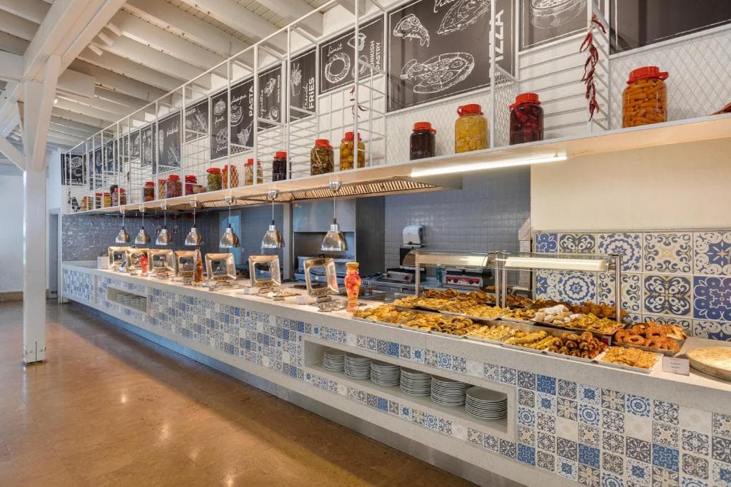 Ramada Plaza Antalya - 35