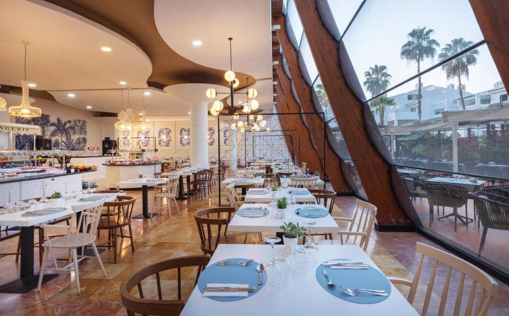 Hotel AluaSoul Costa Adeje - 8