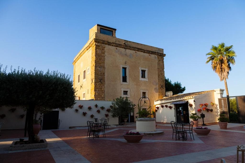 Foresteria Baglio Della Luna