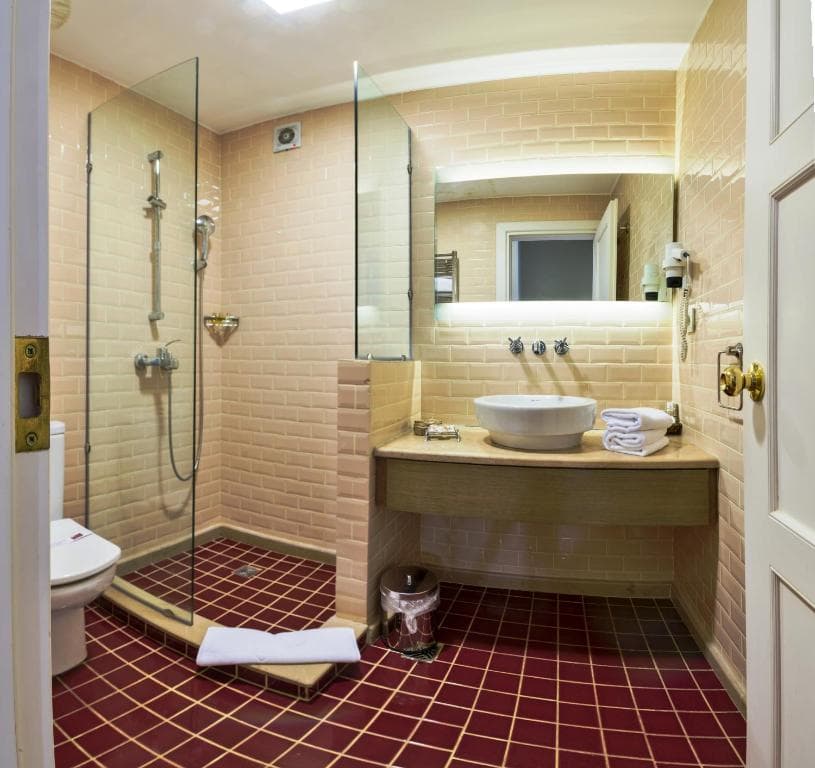Agora Life Hotel - 9