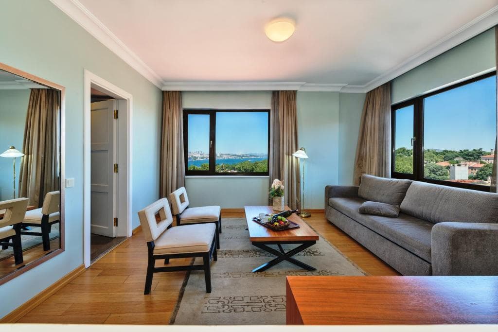 Agora Life Hotel - 15