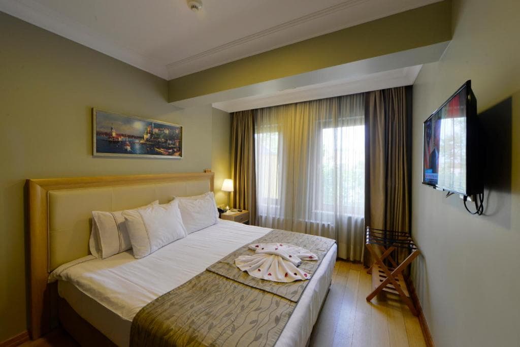 Agora Life Hotel - 36