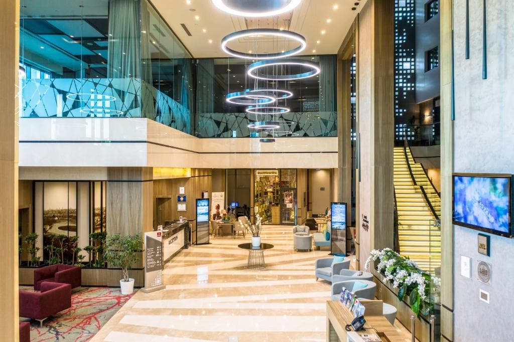 Clarion Golden Horn - 10