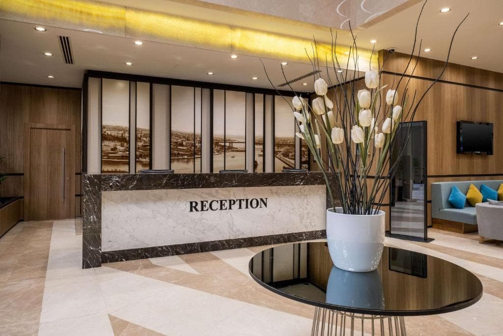 Clarion Golden Horn - 27