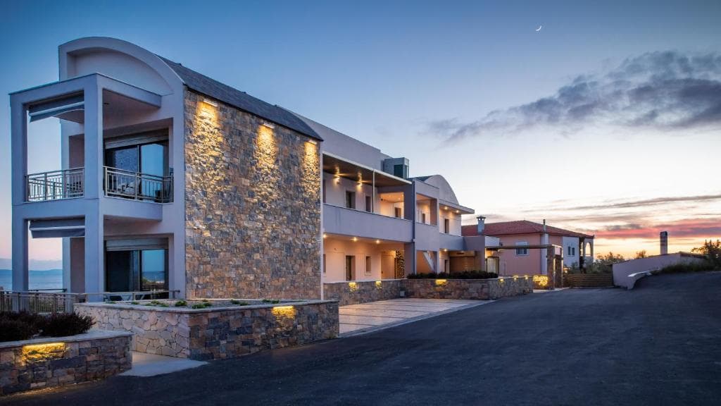 Royalty Suites Loft Halkidiki - 1