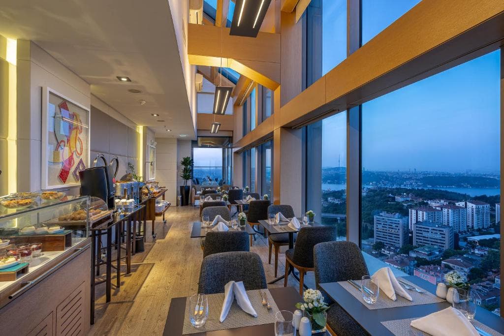 Renaissance Istanbul Polat Bosphorus Hotel - 8