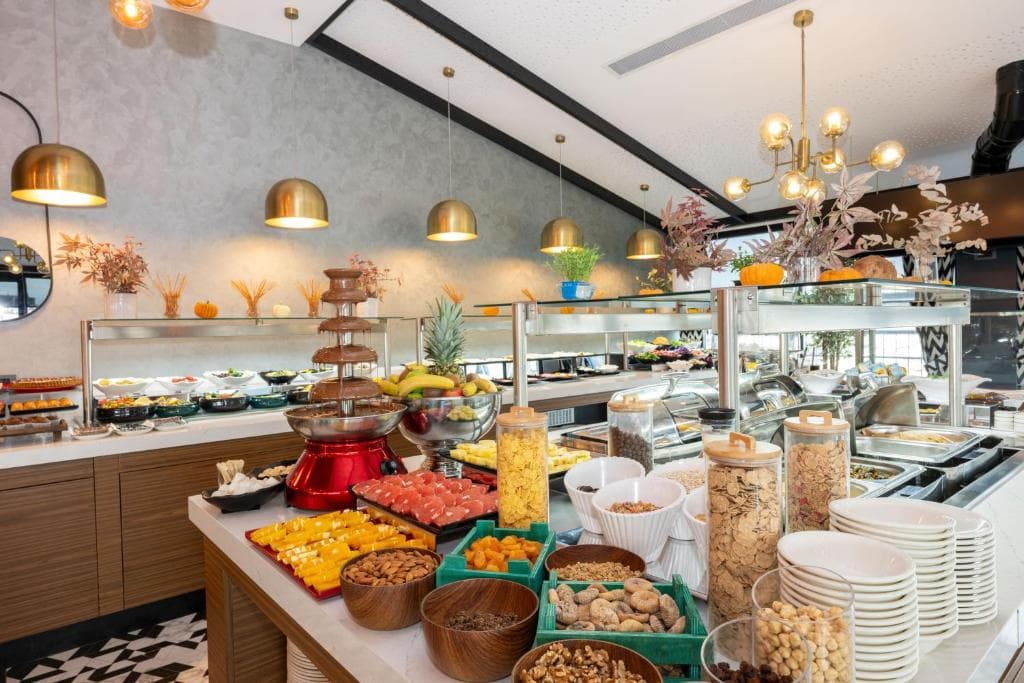 Ramada Encore by Wyndham Istanbul Sisli - 3