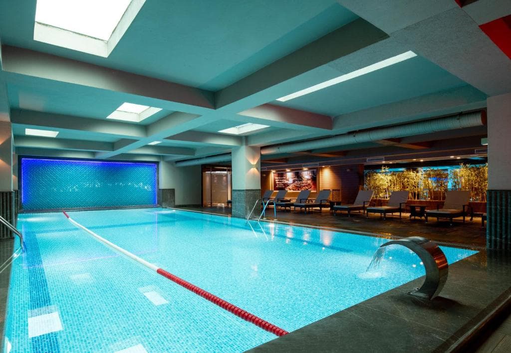 Windsor Hotel & Convention Center Istanbul - 3