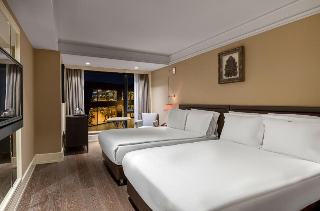 Windsor Hotel & Convention Center Istanbul - 16