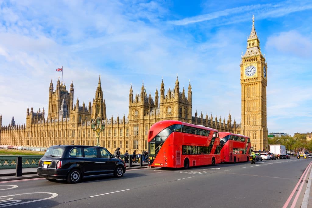 Circuit Franța și Marea Britanie – Paris și Londra