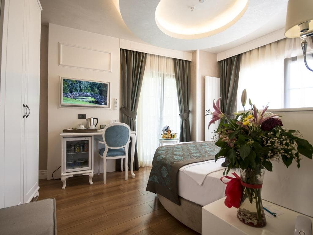 Antusa Palace Hotel & Spa - 8
