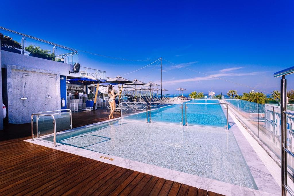 Hotel Clover Patong Phuket - SHA Plus - 11