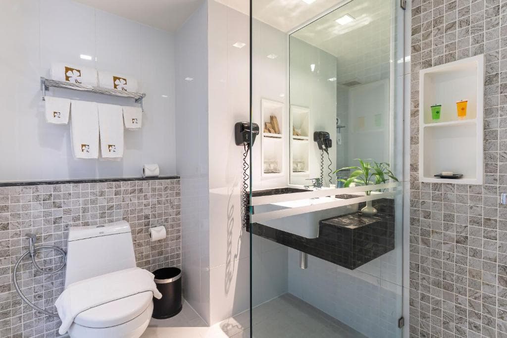 Hotel Clover Patong Phuket - SHA Plus - 26