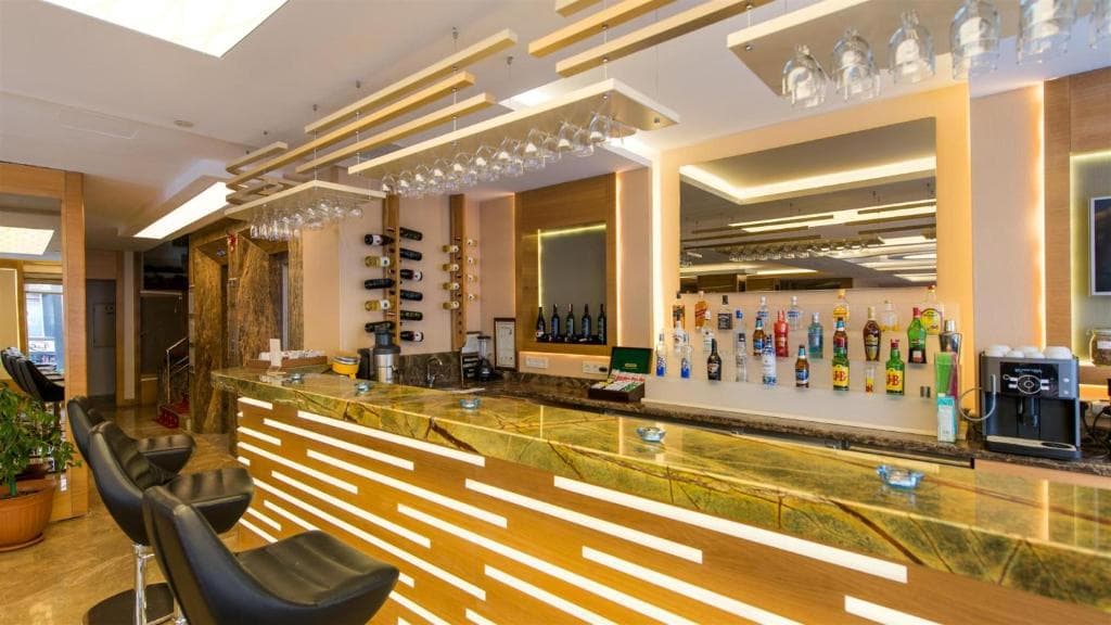 Prestige Hotel - 16