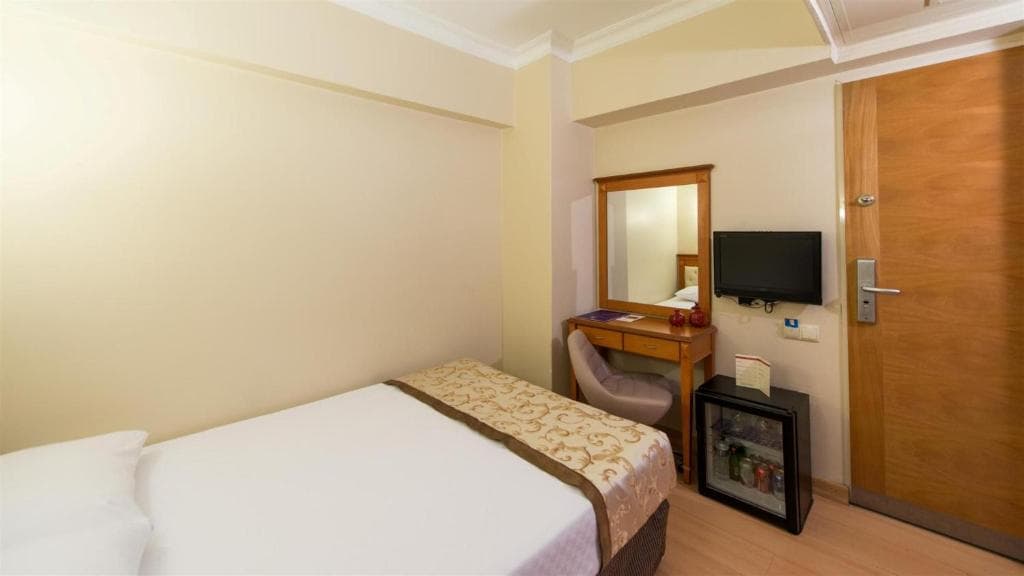 Prestige Hotel - 29