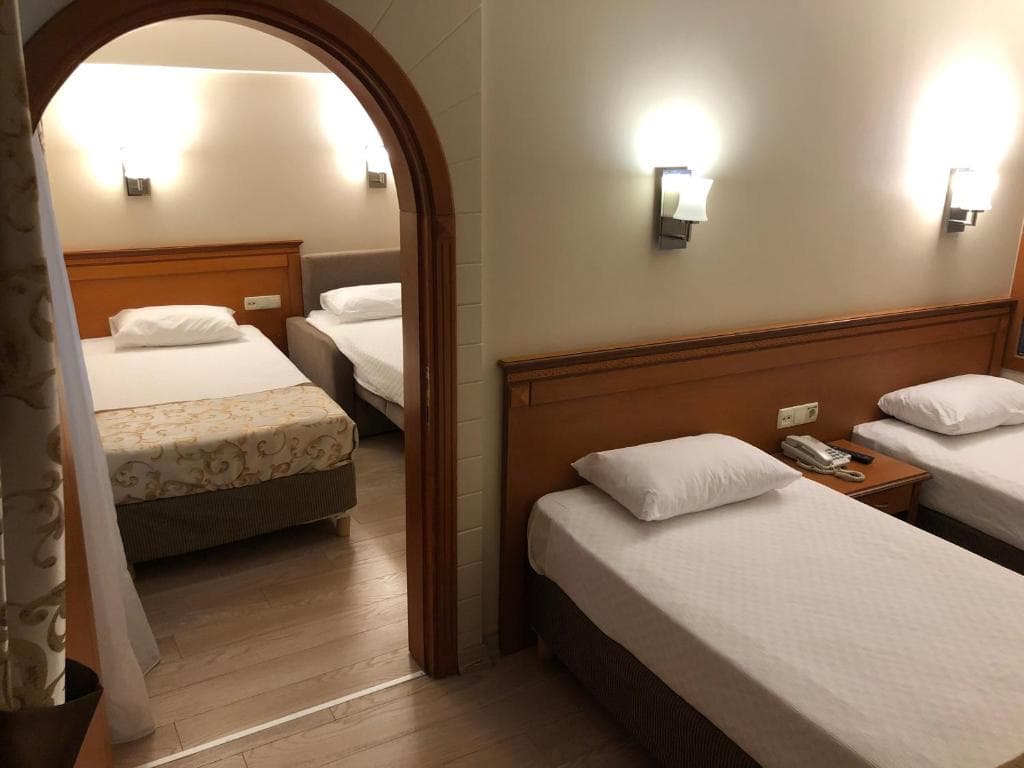 Prestige Hotel - 34