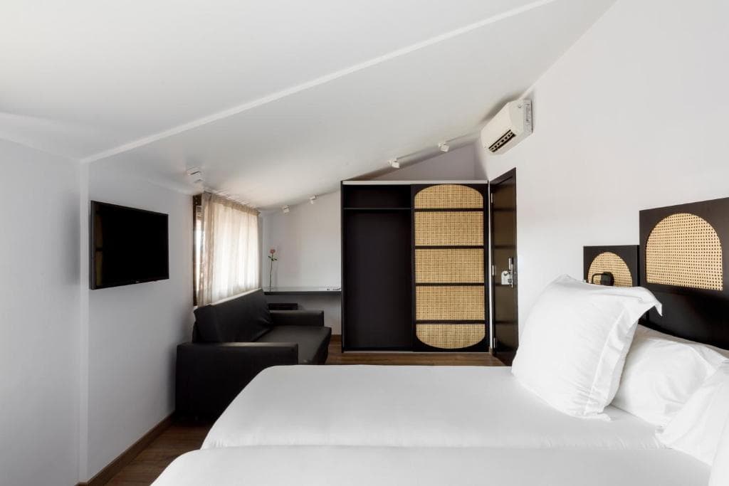 Hotel Astoria Barcelona - 6