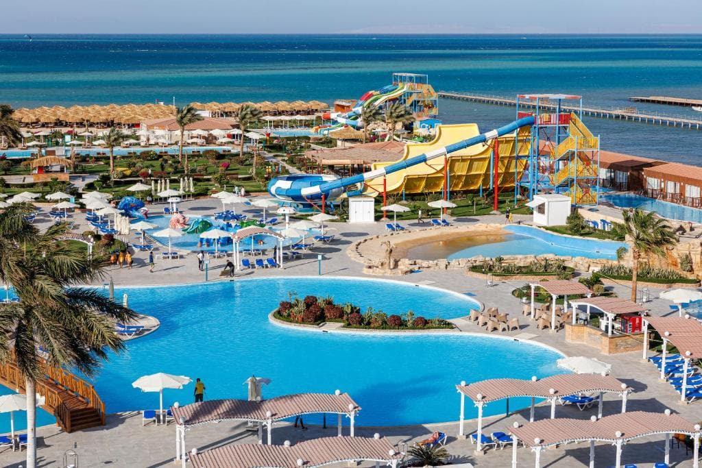 SUNRISE Alora Aqua Park Resort (ex Caesar Palace Aqua Park) - 1