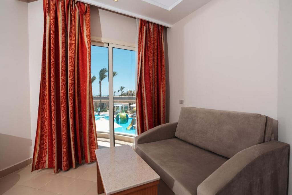 SUNRISE Serano Aqua Park Resort (ex. Riviera Aqua Park Resort) - 31