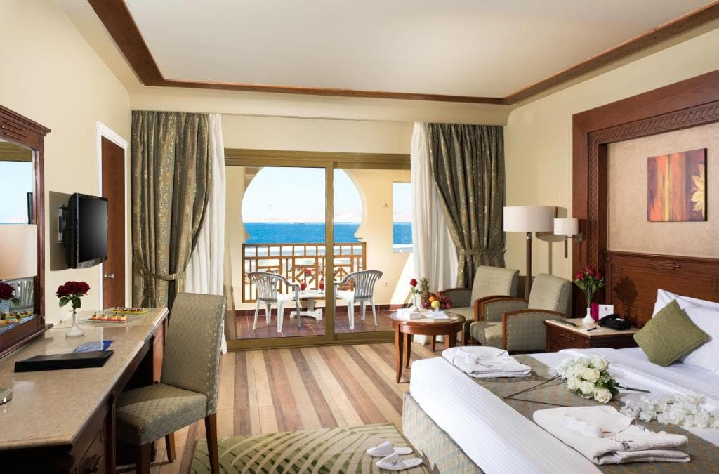 Charmillion Club Resort - 6
