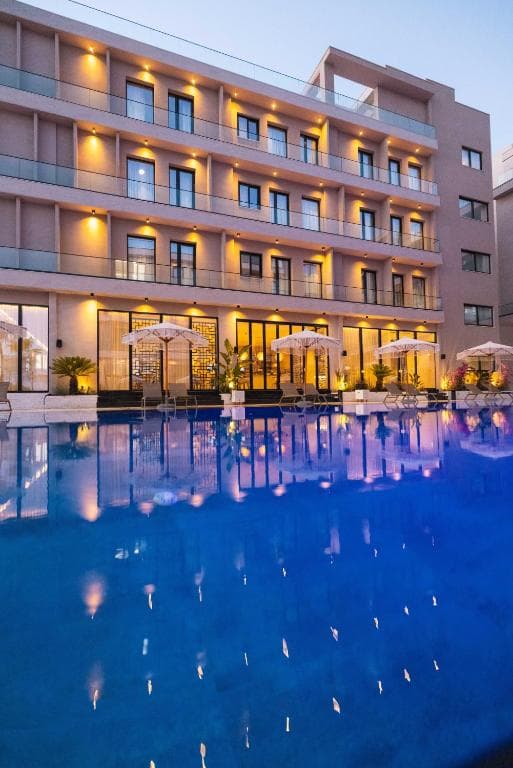 Hotel Tris3 - 1