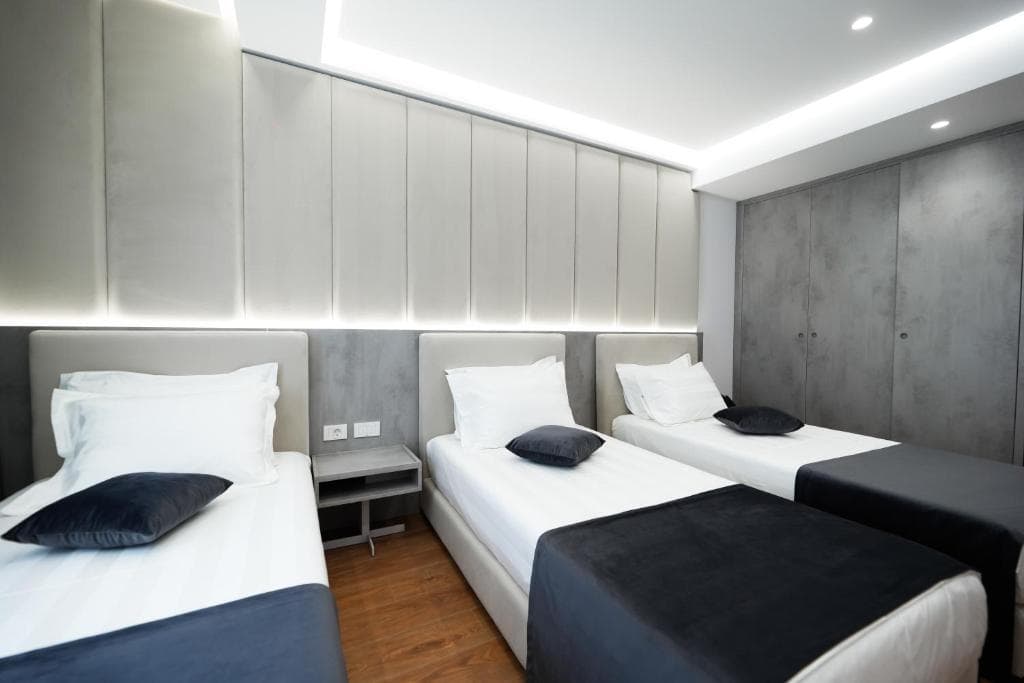Naos Luxury Hotel - 5