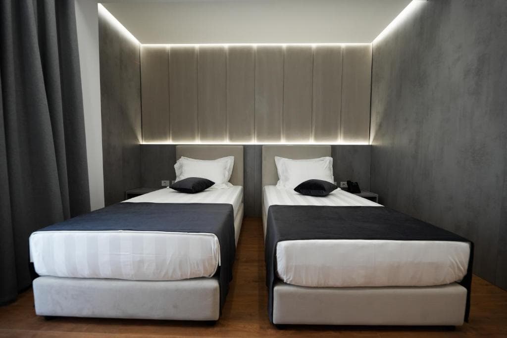 Naos Luxury Hotel - 17