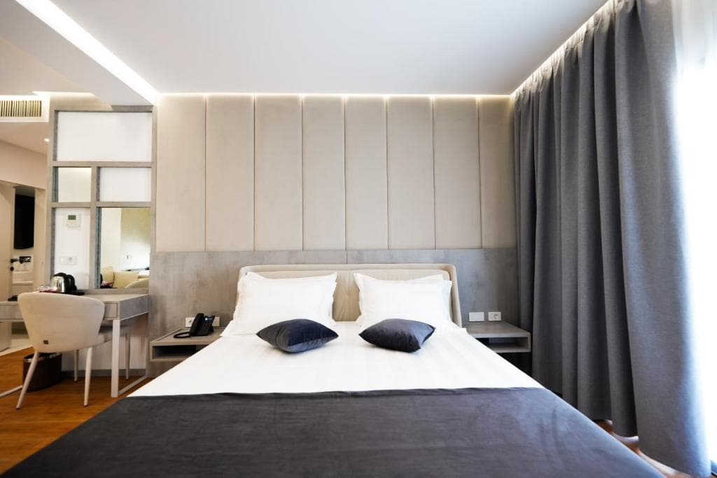 Naos Luxury Hotel - 31
