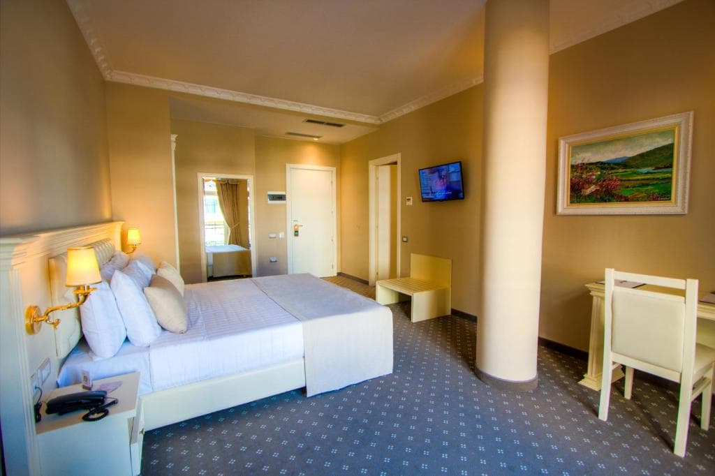 Hotel Boutique Lot - 16