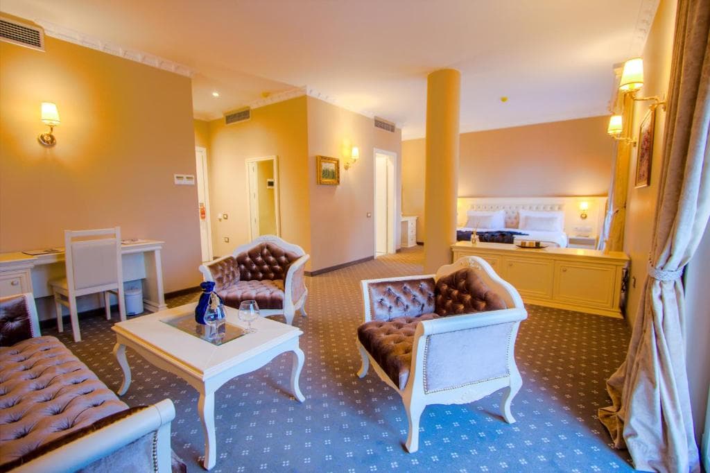 Hotel Boutique Lot - 17
