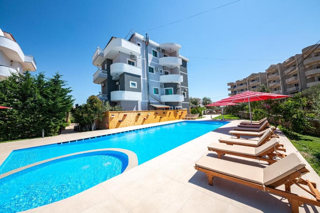 Hotel Villa Qendra - 1