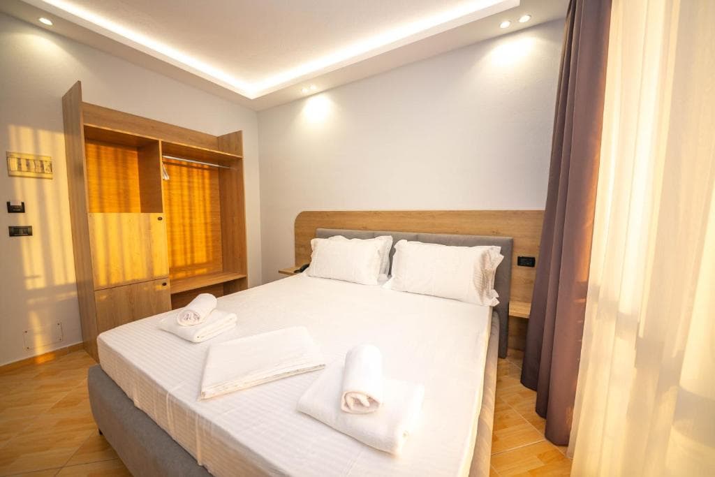 Hotel Sea Breeze - 25