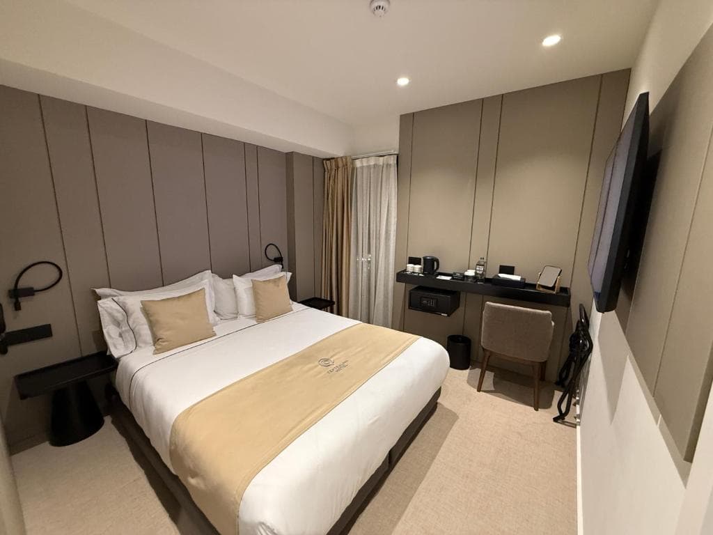 Hotel Central Inn - 11