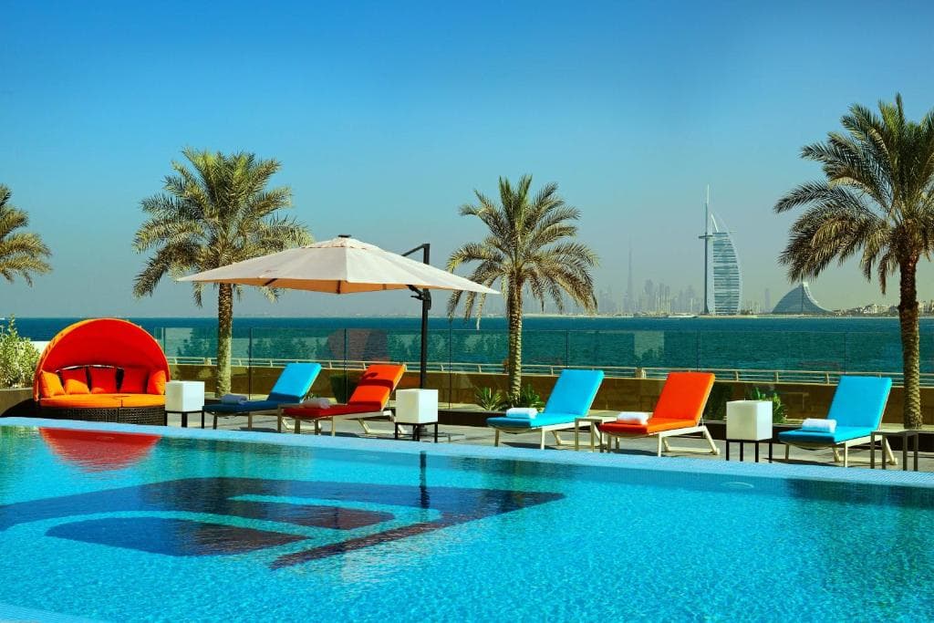 Charter Dubai - Hotel Aloft Palm Jumeirah