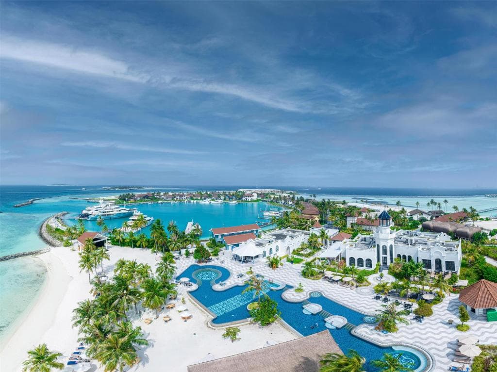 SAii Lagoon Maldives, Curio Collection By Hilton Resort - 1