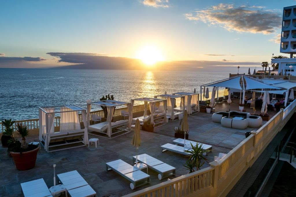 Ona Pearly Grey Hotel - 4