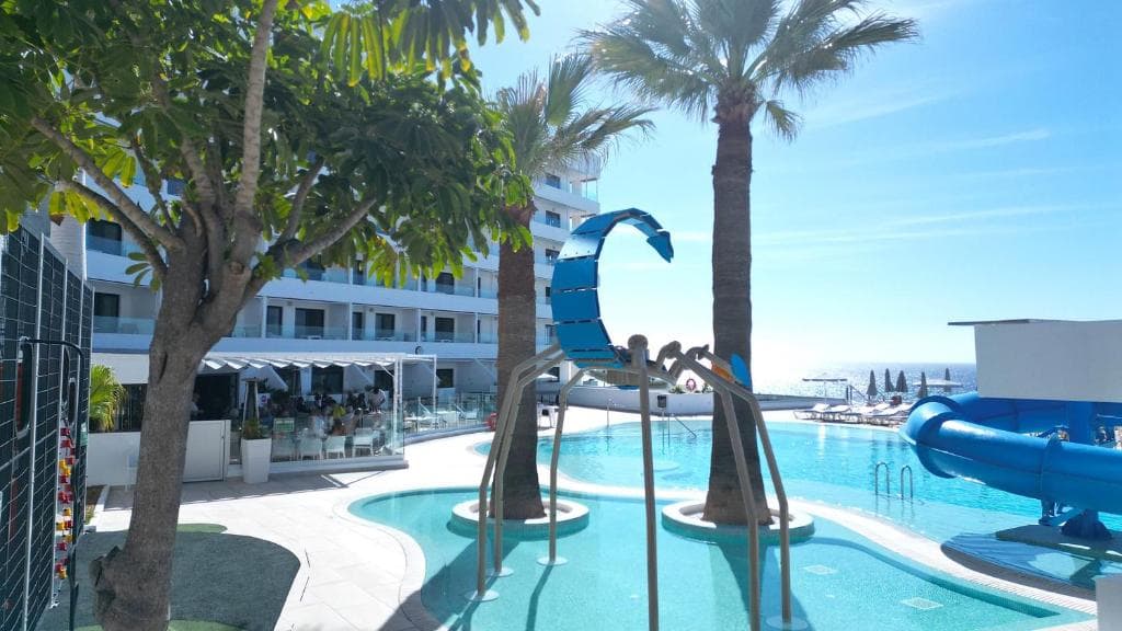 Ona Pearly Grey Hotel - 15