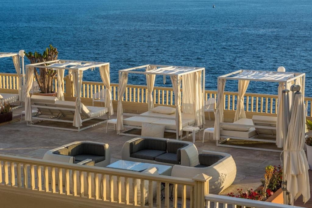 Ona Pearly Grey Hotel - 21