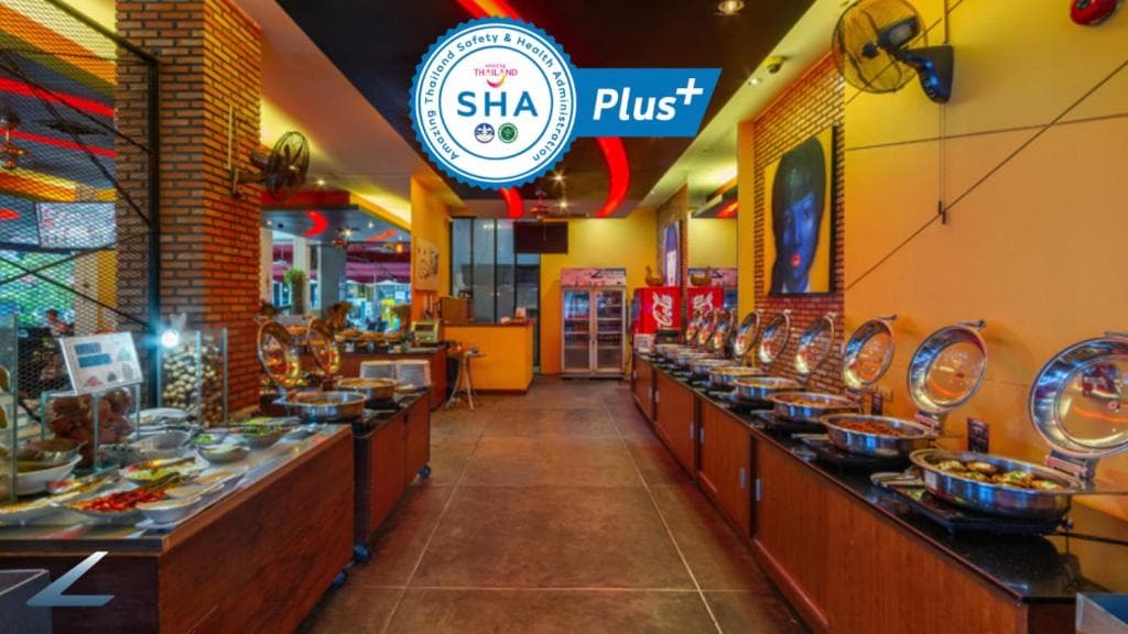 The Lantern Resorts Patong - 10