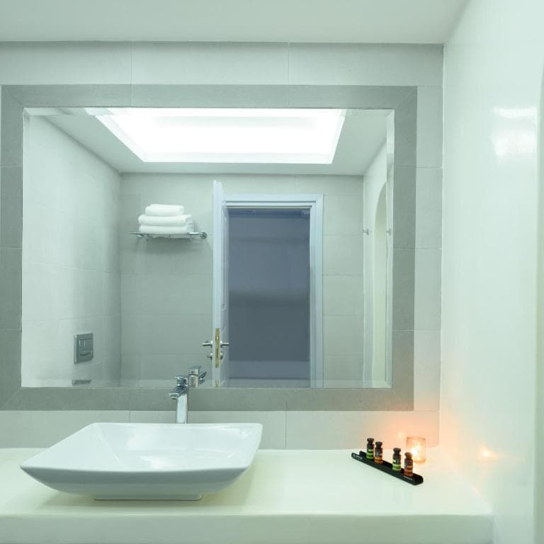 Maison Des Lys - Luxury Suites - 27