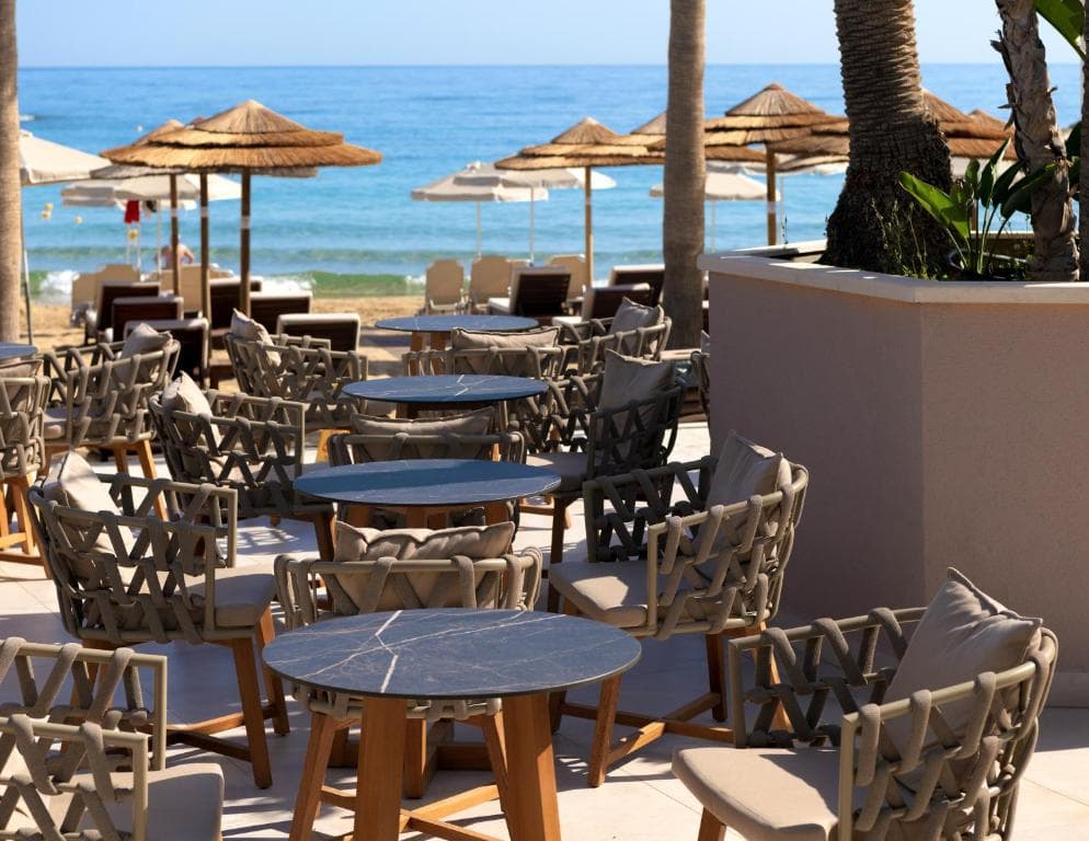 High Beach Resort - 14