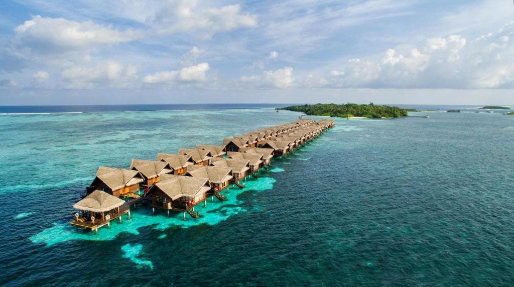 Adaaran Select Huduran Fushi Resort - 1